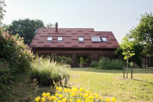 Profesionalna fotografija nekretnina s velikim vrtom – Istra