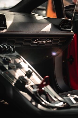 Detaljna fotografija interijera automobila – profesionalni fotograf istra