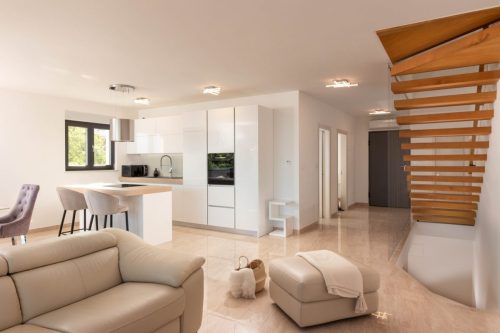 Fotografiranje luksuznih kuća uz obalu – Primorsko-goranska